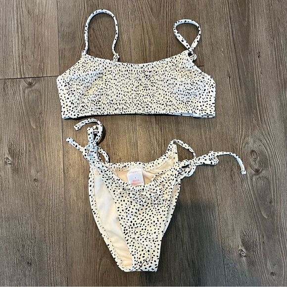 Xhilaration Other - Target Leopard Print Cream Swimsuit Bikini Top (M) and Bottom (S) Set - GOOD!